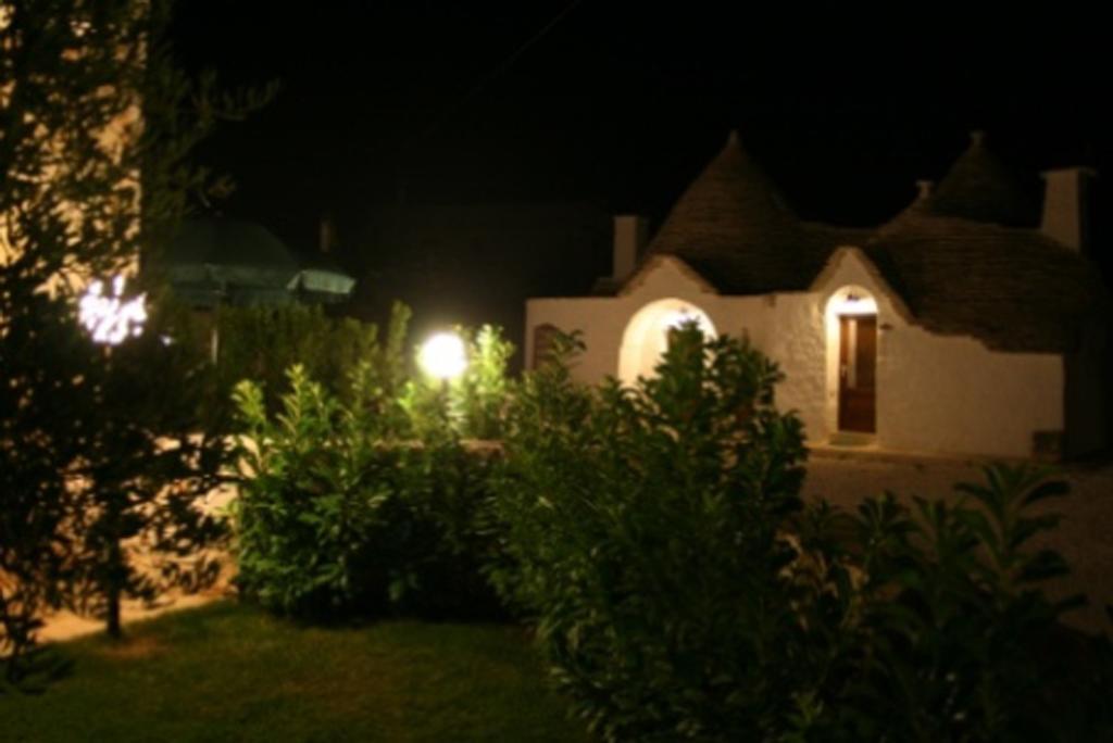 La Trullesa Holiday Альберобелло Экстерьер фото